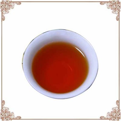 4)Чёрный чай YunNan Dian Hong Tea<br />Год сбора - 2011.<br />Вес - 200 грамм.<br />Производитель: Fengqing Tea Factory Of Yunan China<br />Стоимость - 550 рублей