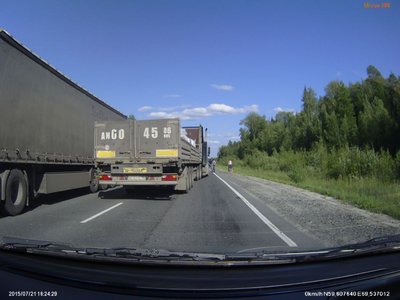 очередь перед отремонтированным проездом на 447 км трассы