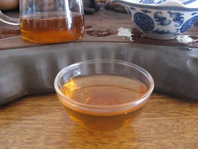Улун Dahongpao в подарочной упаковке<br />Стоимость -500 рублей.